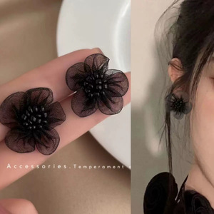 ต่างหูรูปดอกไม้สีสันสดใส สไตล์วันหยุดฤดูร้อน น่ารัก เหมาะสำหรับผู้หญิง ใส่ได้ทุกวัน - Product Image 6
