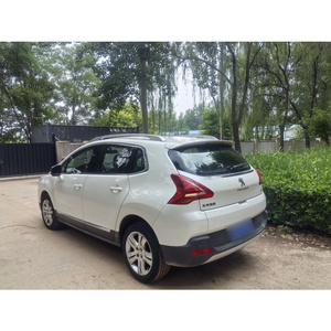 Guazi <span class=keywords><strong>Peugeot</strong></span> <span class=keywords><strong>3008</strong></span> 2013 SUV d'occasion Essence Automatique SUV Urbain Traction Avant Blanc Véhicule d'occasion Inspecté pour Concessionnaires Étrangers - Product Image 4