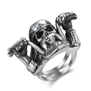 Personalizzato a buon mercato all'ingrosso mens anello in acciaio inox del motociclo del motociclista dell'anello del cranio