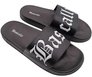 Nuevas Sandalias de Hombre Personalizadas de Fábrica <span class=keywords><strong>China</strong></span>, Calzado de PVC Negro, Diseño en Relieve, Forro de Malla Impermeable, para Verano y Exteriores - Product Image 3