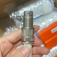 Pièces détachées pour générateur de moteur professionnel en gros, bougies d'allumage R6GC1-77 X52404500062 X52404500056 X52404500059 pour MTU 4000