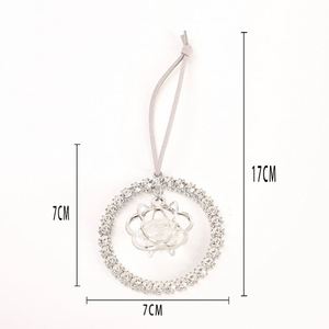Pequeños Colgantes de Plástico con Forma de Luna y Sol, Adornos Navideños Bonitos para Árboles de Navidad, Adornos de Diamantes de Imitación, Arreglos Creativos, Artículos para Fiestas - Product Image 4