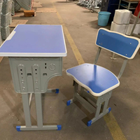 Meja dan kursi siswa Logam Modern nyaman, untuk furnitur dasar dan sekolah sekunder dapat disesuaikan