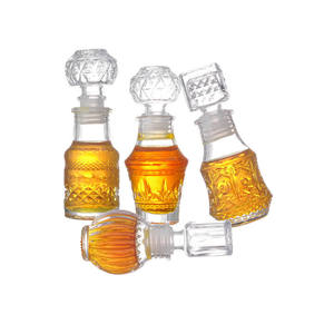 Đẹp <span class=keywords><strong>Vodka</strong></span> Whiskey Decanter 50Ml 100Ml Sáng Tạo Thu Nhỏ Rỗng Rượu Vang Chai Thủy Tinh - Product Image 4