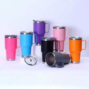 Mug de voyage isotherme à double paroi de 30 oz pour café glacé et thé chaud avec couvercle anti-fuite breveté, poignée et paille réutilisable - Product Image 6