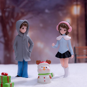 Figuras Decorativas <span class=keywords><strong>de</strong></span> Parejas <span class=keywords><strong>de</strong></span> Dibujos Animados, Adornos <span class=keywords><strong>de</strong></span> Invierno, Manualidades <span class=keywords><strong>de</strong></span> Plástico, Figuras <span class=keywords><strong>de</strong></span> Acción, Adornos para el Tablero del Automóvil - Product Image 4