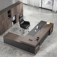 Bureau moderne de luxe en bois en forme de L pour les gestionnaires de patrons Mobilier de bureau de direction haut de gamme