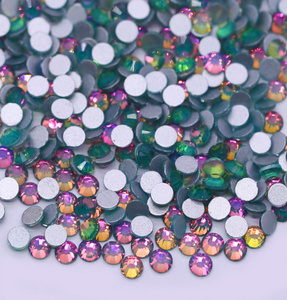 Strass di vetro di colore lucido di fabbrica per la tuta da ginnastica artigianale - Product Image 5
