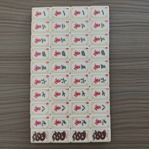 Juego de Mahjong de Lujo Moderno y Portátil de Doble Capa Dorado con 160 Fichas Acrílicas Pulidas a Mano con Diseño Clásico para Regalo o Juego en Casa - Product Image 3