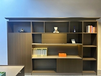 Bureau d'ordinateur de luxe en bois massif peu encombrant en forme de L avec tiroirs de rangement et bordure en PVC pour