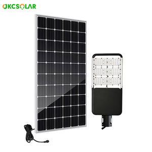 Batterie au lithium LifePO4 bas prix lumières LED solaires 60W 80W 100W 120W réverbère à capteur solaire pour l'extérieur - Product Image 4