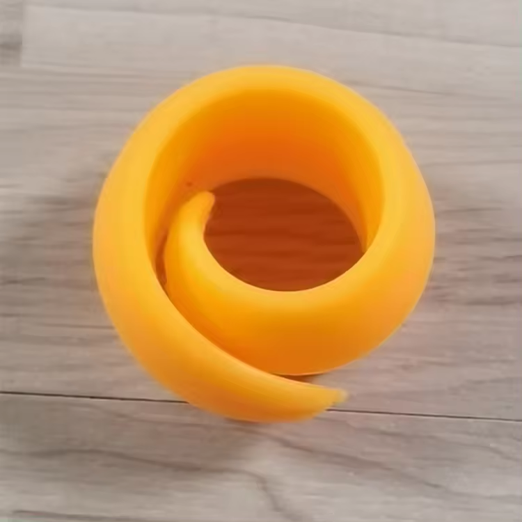Jaune