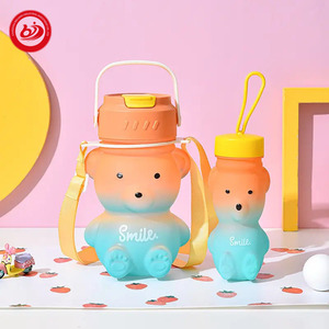 Portátil 350ml 1100ml Verão Grande Capacidade Bear Gradient <span class=keywords><strong>Cute</strong></span> Water Bottle Girls Plastic Cup Gourds <span class=keywords><strong>Kids</strong></span> Plastic Water Bottle - Product Image 3