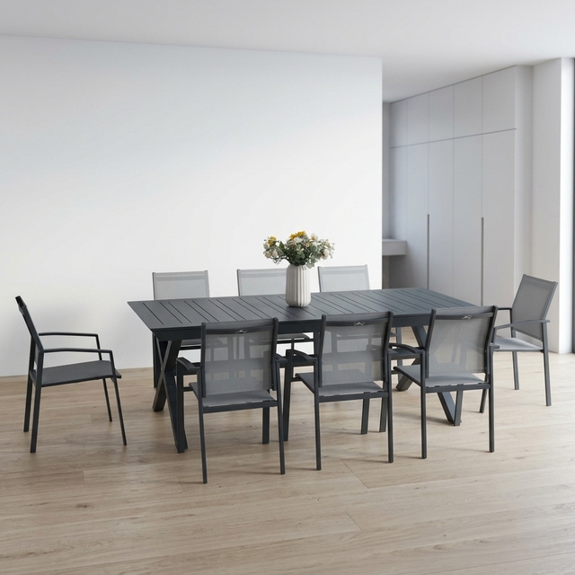 Hot Selling Modern Outdoor Waterproof Aluminium Metal Dining Tables and Chairs Set Made in China