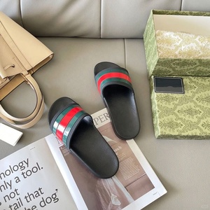 Sandales de luxe pour hommes en cuir artificiel de haute qualité, motif géométrique tendance, pour l'extérieur, avec semelle en caoutchouc amortissante - Product Image 1
