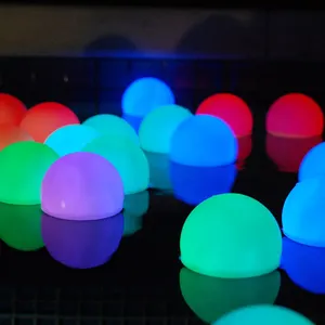 花园装饰发光二极管球游泳池球发光二极管浮灯与RGB发光二极管颜色变化