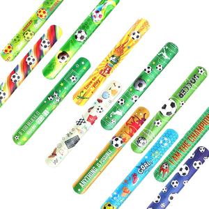 สร้อยข้อมือตบไม้บรรทัดสะท้อนแสงทำจากพีวีซีมีไฟสะท้อนโลโก้ออกแบบได้ตามต้องการ - Product Image 1