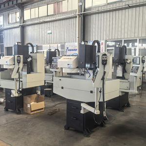 Xk7110 3 अक्ष मिनी धातु डेस्कटॉप cnc मिलिंग मशीन सीएनसी मोड़ और मिलिंग मशीनिंग भागों - Product Image 2