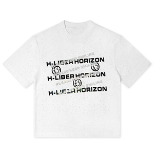 T-Shirt da Uomo a Maniche Corte con Stampa Olografica di Lettere in <span class=keywords><strong>Corsivo</strong></span>, Sorriso Giocoso, Cotone Bianco, Collo Tondo, Trendy Streetwear Oversize - Product Image 5