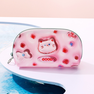 Vente en gros <span class=keywords><strong>de</strong></span> trousse <span class=keywords><strong>de</strong></span> toilette TPU tendance, pochette cosmétique <span class=keywords><strong>de</strong></span> voyage à motif animal mignon personnalisée avec fermeture à glissière durable - Product Image 6