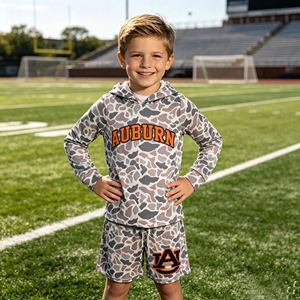 Tenue d'été pour garçons, ensemble sweat à capuche et short, imprimé lettres d'équipe sportive, gris camouflage, respectueux de l'environnement - Product Image 1