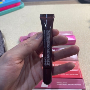 Großhandel Mädchen Handyhülle Flüssig Lipgloss Lippenstift Make-up Echte Silikon Lippenbalsam Handyhülle - Product Image 5