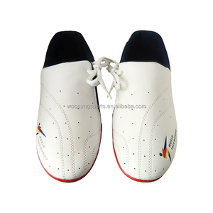 Scarpe da <span class=keywords><strong>Taekwondo</strong></span> per Uomo Adulto per Allenamento di Arti Marziali per Stili Samurai, Karate e Judo - Product Image 1