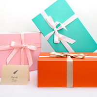 Boîte cadeau pliable magnétique de luxe Jinbar Orange avec papier artistique et pelliculage mat, logo personnalisé pour l'emballage de vêtements et de chaussures pour garçons