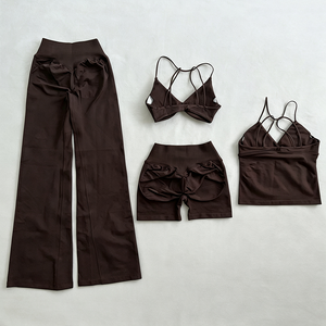 Completo Set Sportivo Donna: Reggiseno Sportivo Seamless con Spalline Incrociate e Leggings a Vita Alta con Effetto Scrunch Butt - Ideale per Allenamento e Yoga - Product Image 3
