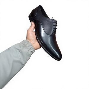 Chaussures en cuir véritable personnalisées pour hommes BS International BI-01 – Écologiques, légères, confortables et élégantes pour occasions formelles - Product Image 6