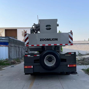 รถเครนไฮดรอลิกเคลื่อนที่ Zoomlion ZTC550V ขนาด 50 ตัน ความสูงยก 60 เมตร มือสอง - Product Image 3