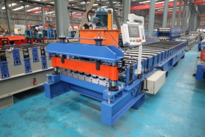 Máquina Formadora de Tejas Metálicas Duraderas, Máquina Prensadora de Paneles de Acero Galvanizado para Techos, Máquina Formadora de Rollos de Una Sola Capa. - Product Image 3