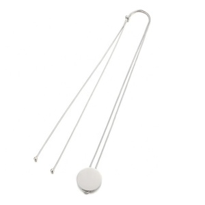 Yiwu Aceon Cadena de serpiente redonda de acero inoxidable <span class=keywords><strong>Cierre</strong></span> de cuentas ajustable Disco deslizante de dos agujeros Collar de moneda nuevo personalizado - Product Image 2