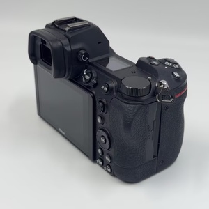 กล้องมิเรอร์เลสคุณภาพสูง มือสองแท้ รุ่น <span class=keywords><strong>Z7</strong></span> <span class=keywords><strong>II</strong></span> 4K 50MP ช่องใส่การ์ด XQD คู่ เซ็นเซอร์ CMOS พร้อมการรับประกัน 1 ปี - Product Image 2