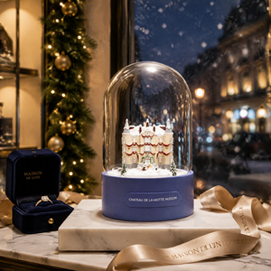 Globo de Nieve de Resina Hecho a Mano con Castillo Francés, Cúpula de Cristal, Decoración Navideña, Miniatura de Castillo de Cuento de Hadas, Adorno Coleccionable para Regalo - Product Image 4