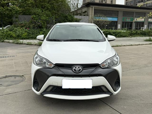 <span class=keywords><strong>Toyota</strong></span> <span class=keywords><strong>YARIS</strong></span> L <span class=keywords><strong>2017</strong></span> 1.5E CVT Sport Edition Essence Hatchback d'occasion en bon état – Voiture compacte fiable <span class=keywords><strong>à</strong></span> <span class=keywords><strong>vendre</strong></span> - Product Image 2
