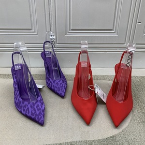 รองเท้าส้นสูงหัวแหลมลายเสือดาว ดีไซน์ใหม่ คุณภาพสูง สำหรับผู้หญิง ปี 2023 - Product Image 6