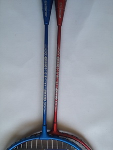 Lichtgewicht Carbon Badmintonracket Originele Stof Professionele Nieuwe Design Badmintonracket - Product Image 3