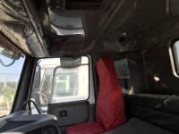 Tracteur de remorquage Sinotruk Howo 10 pneus d'occasion à prix d'usine Tête de camion remorque 6x4 Prime Mover 371hp 375hp Diesel Euro 2