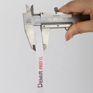 Cinta de Embalaje de Plástico PP de 0.75mm de Grosor, Color Verde, Correa de Amarre de <span class=keywords><strong>PET</strong></span> de 12mm de Ancho, Zhi Hang H-005, Resistente al Agua, para Máquina - Product Image 2