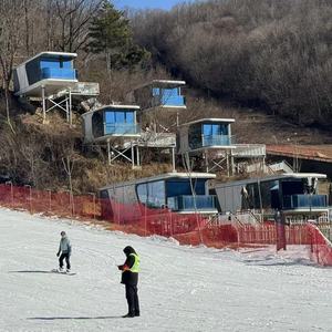 Cabine en acier Luban, maison préfabriquée en conteneur, maison capsule confortable et durable, hôtel en conteneur extérieur - Product Image 2