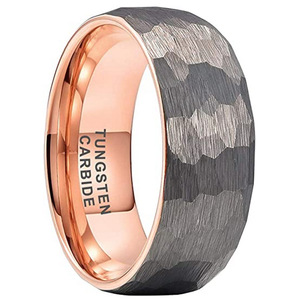 Venta caliente carburo de tungsteno 8mm negro martillado anillo joyería martillado boda compromiso bandas <span class=keywords><strong>alianza</strong></span> joyería <span class=keywords><strong>para</strong></span> hombres mujeres - Product Image 5