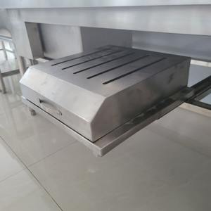 Cuisine commerciale Fabrication en acier Station de travail de blanchisserie industrielle Équipement de supermarché Station de travail de poisson en acier inoxydable - Product Image 5