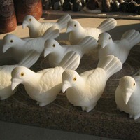Différents Style Marbre Naturel Granit Pierre Colombes Pigeons Canards Oiseaux Sculptures