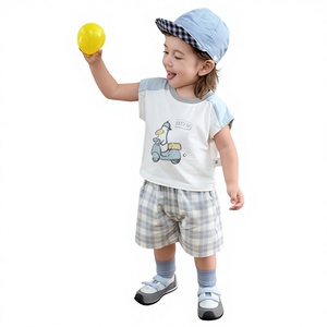 Nouvel ensemble deux pièces été 2026 pour bébé garçon, style coréen et occidental, en pur coton léger, avec short à carreaux et motif dessin animé - Product Image 2