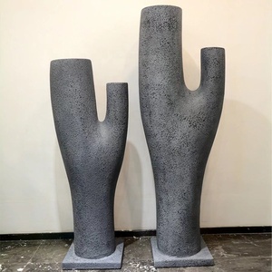 Pot <span class=keywords><strong>de</strong></span> fleurs d'extérieur Missed Tree, style nordique moderne, pots <span class=keywords><strong>de</strong></span> jardin décoratifs, pots <span class=keywords><strong>de</strong></span> fleurs en fibre <span class=keywords><strong>de</strong></span> verre pour l'intérieur, pots <span class=keywords><strong>de</strong></span> plantes sculptés à la main en Europe, style simple et moderne - Product Image 4