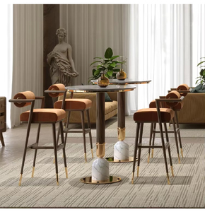 Chaise <span class=keywords><strong>de</strong></span> bar moderne <span class=keywords><strong>de</strong></span> style nordique, <span class=keywords><strong>en</strong></span> bois massif, avec accoudoirs, pieds <span class=keywords><strong>en</strong></span> métal doré, <span class=keywords><strong>tabouret</strong></span> <span class=keywords><strong>de</strong></span> bar pour comptoir <span class=keywords><strong>de</strong></span> cuisine, chaise haute, <span class=keywords><strong>tabouret</strong></span>, Émirats arabes unis - Product Image 5