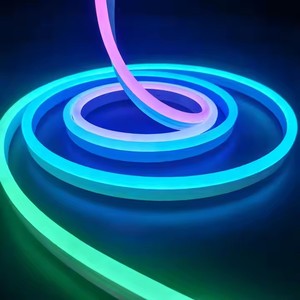 شريط إضاءة نيون <span class=keywords><strong>LED</strong></span> بطول 5 متر، 5 فولت، <span class=keywords><strong>RGB</strong></span> مع تحكم عن بعد وتطبيق، مقاوم للماء IP65، مناسب لغرف النوم والديكور الخارجي وأضواء عيد الميلاد - Product Image 1