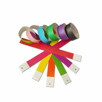 Bracelets en Tyvek de 3/4 pouces avec logo personnalisé 14 couleurs mélangées avec numéros de série pour les événements de fête NOUVEAUX bracelets promotionnels solides