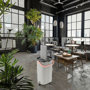 ไม้ถูพื้นแบบถอดด้ามได้ พร้อมระบบปั่นแห้งอัตโนมัติ ใช้เท้าเหยียบเปิด-ปิด สำหรับทำความสะอาดพื้นผิวเรียบ ไม่ต้องใช้มือ ถังน้ำสำหรับใช้งานกลางแจ้ง ผนังบ้าน หรือบ้านไร่ - Product Image 3